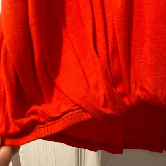 Boston proper wrap dolman collared red top sz Medium - Picture 4 of 10